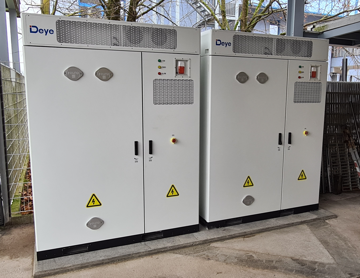 C&I BESS kabinet pri večjem energetskem sistemu